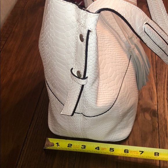 Hand bag - Picture 7 of 8